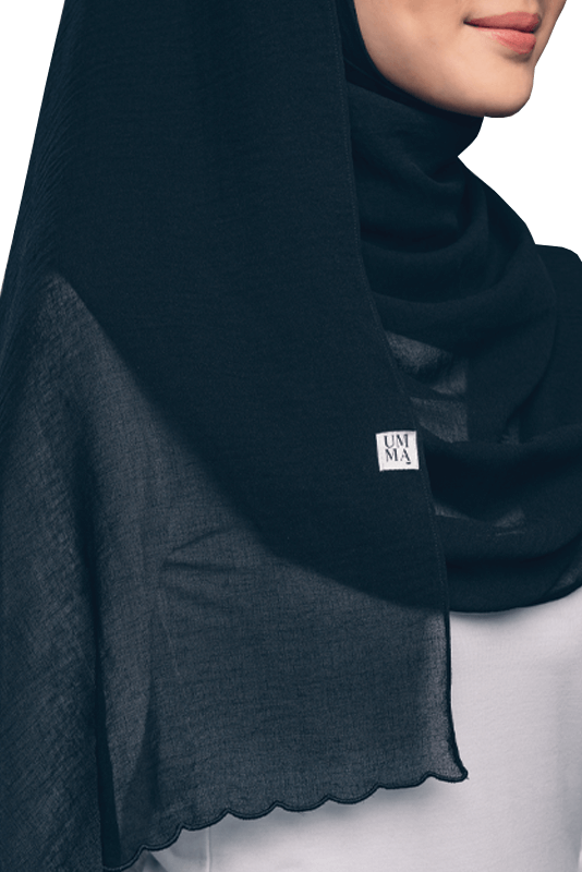 Sulam Sumera Scarf in Black Sulam Sumera Scarf in Black