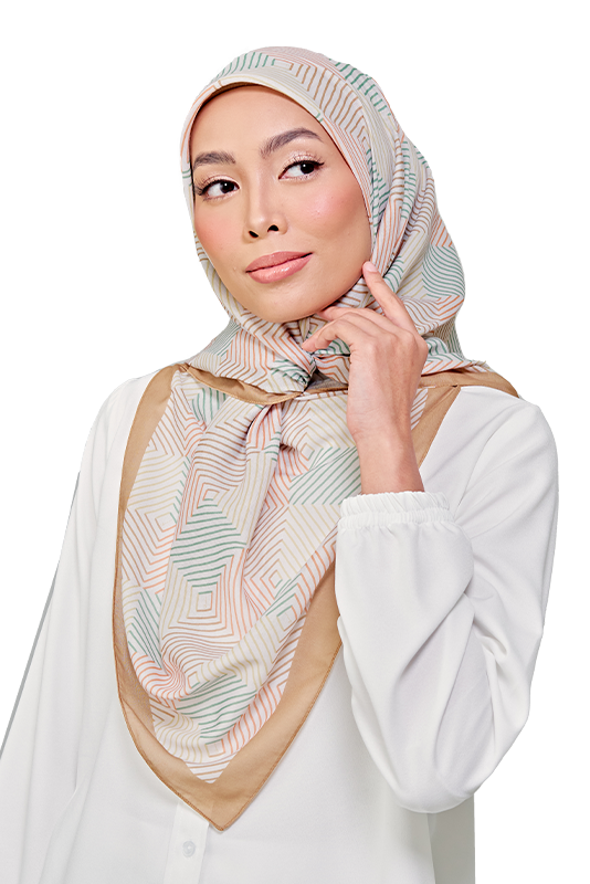 Kacukan Printed Square In Beige Kacukan Printed Square In Beige